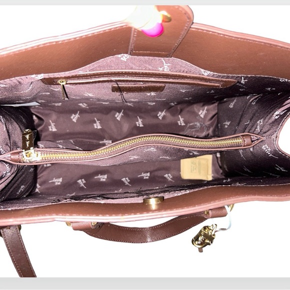 BETSEY JOHNSON XL BROWN SKULLS & ROSES TOTE RHINESTONE SKULL PURSE CHARM NWT - Picture 8 of 13